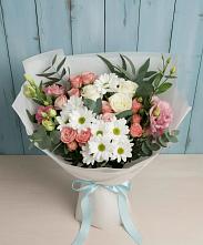 Букет цветов из:  Розы, Лизиантусы и Хризантемы в Покровское Рузского района