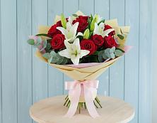 Букет цветов из:  Лилии и Розы в Покровское Рузского района