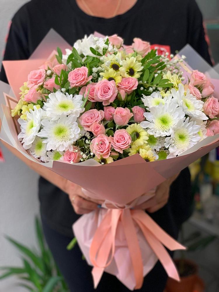 Букет цветов из: Розы и Хризантемы в Покровское Рузского района