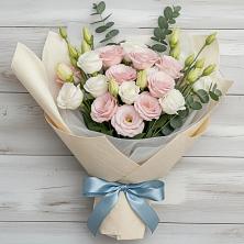 Букет цветов из:  Лизиантусы в Покровское Рузского района