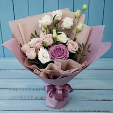 Букет цветов из:  Розы и Лизиантусы в Покровское Рузского района