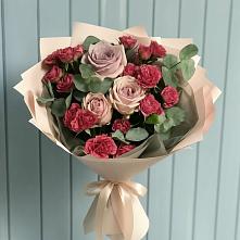 Букет цветов из:  Гвоздики и Розы в Покровское Рузского района