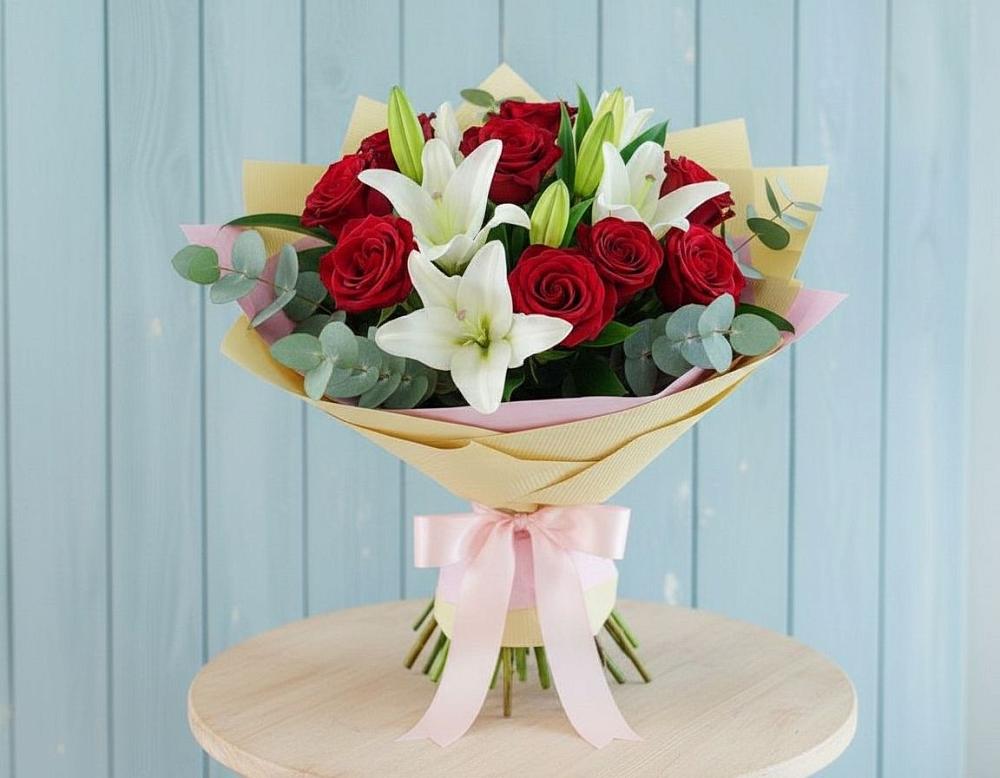 Букет цветов из: Лилии и Розы в Покровское Рузского района